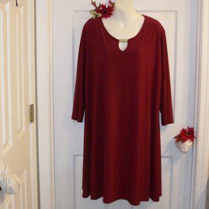 ND New Directions XL 3/4 Sleeve Swing Dress Cranberry Red Gold Bead at Keyhole